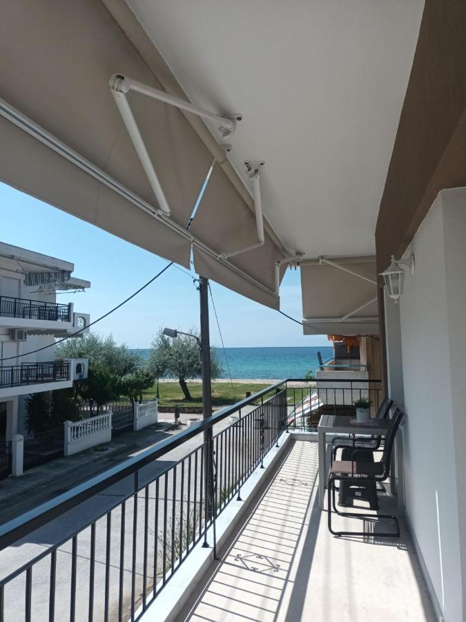 Antonis Apartment Paralia Dionisiou Exterior foto