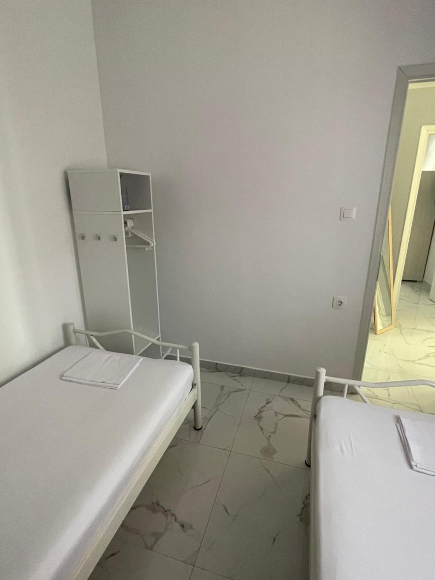 Antonis Apartment Paralia Dionisiou Zimmer foto
